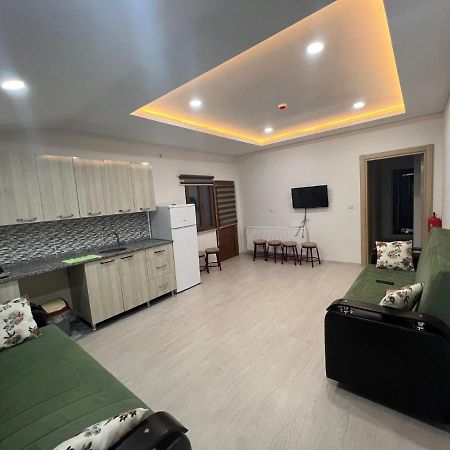 Sherahton Apart Apartment อูซุนกอล ภายนอก รูปภาพ
